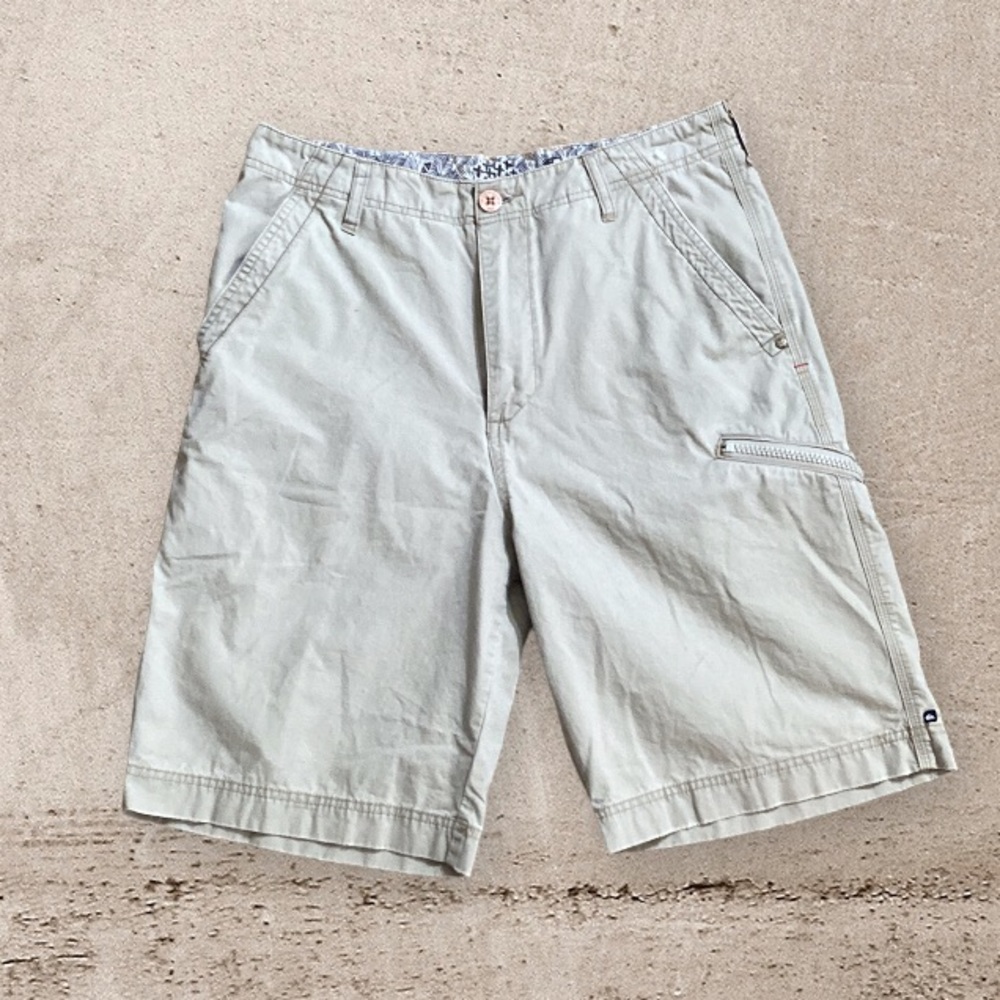 Vintage Baggy QuickSilver Embroidered Shorts/Jorts